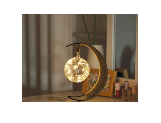 Decoratiune luminoasa - luna cu glob